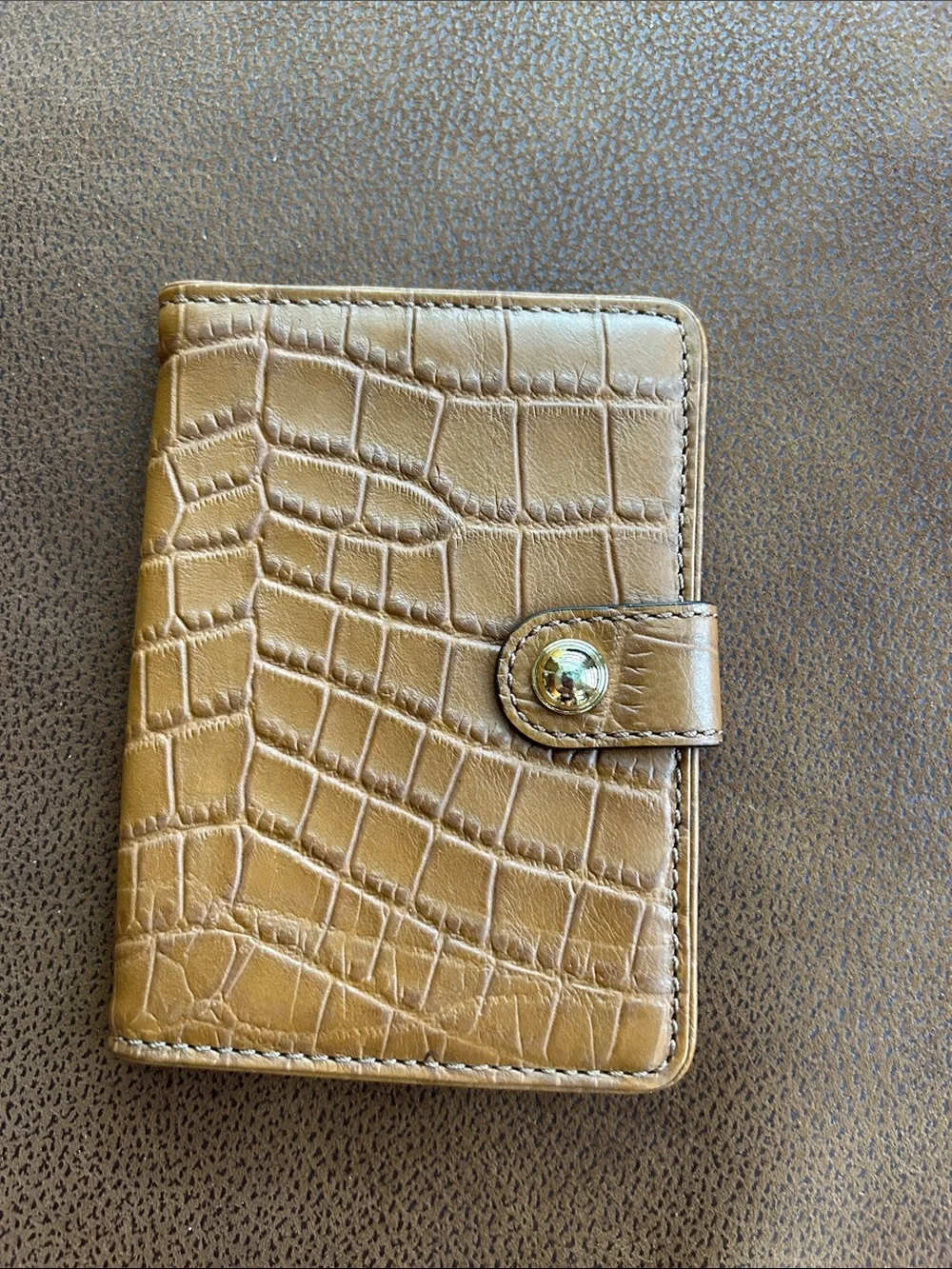 Michael Kors Croc-Embossed Card & Key Holder in Tan